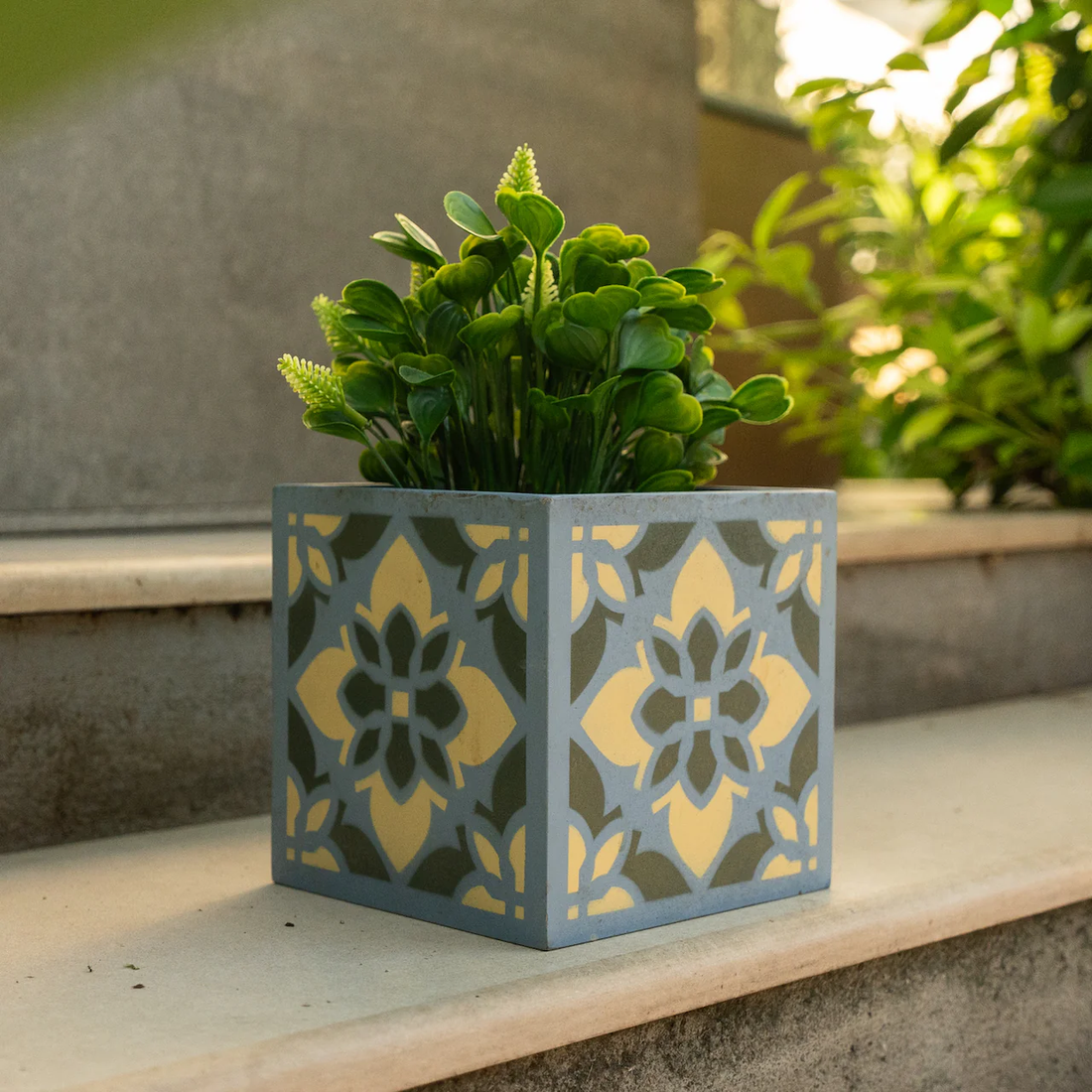 Easy Ways to Decorate Your Terrace with Wooden Planters