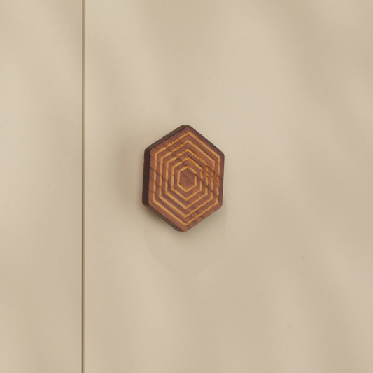 Dharayati – Hexora