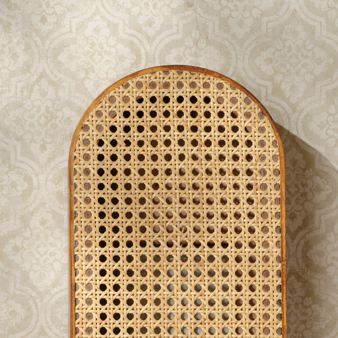 Andakara Chitra - Vintage Charm