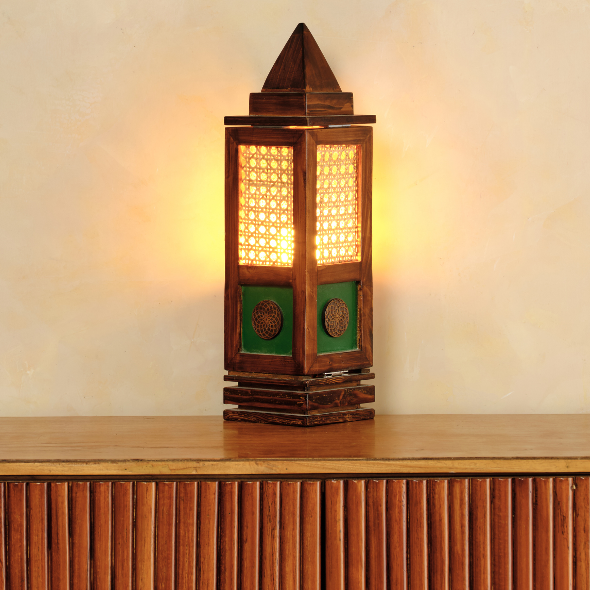 Vetasadeepa - Vintage Grace